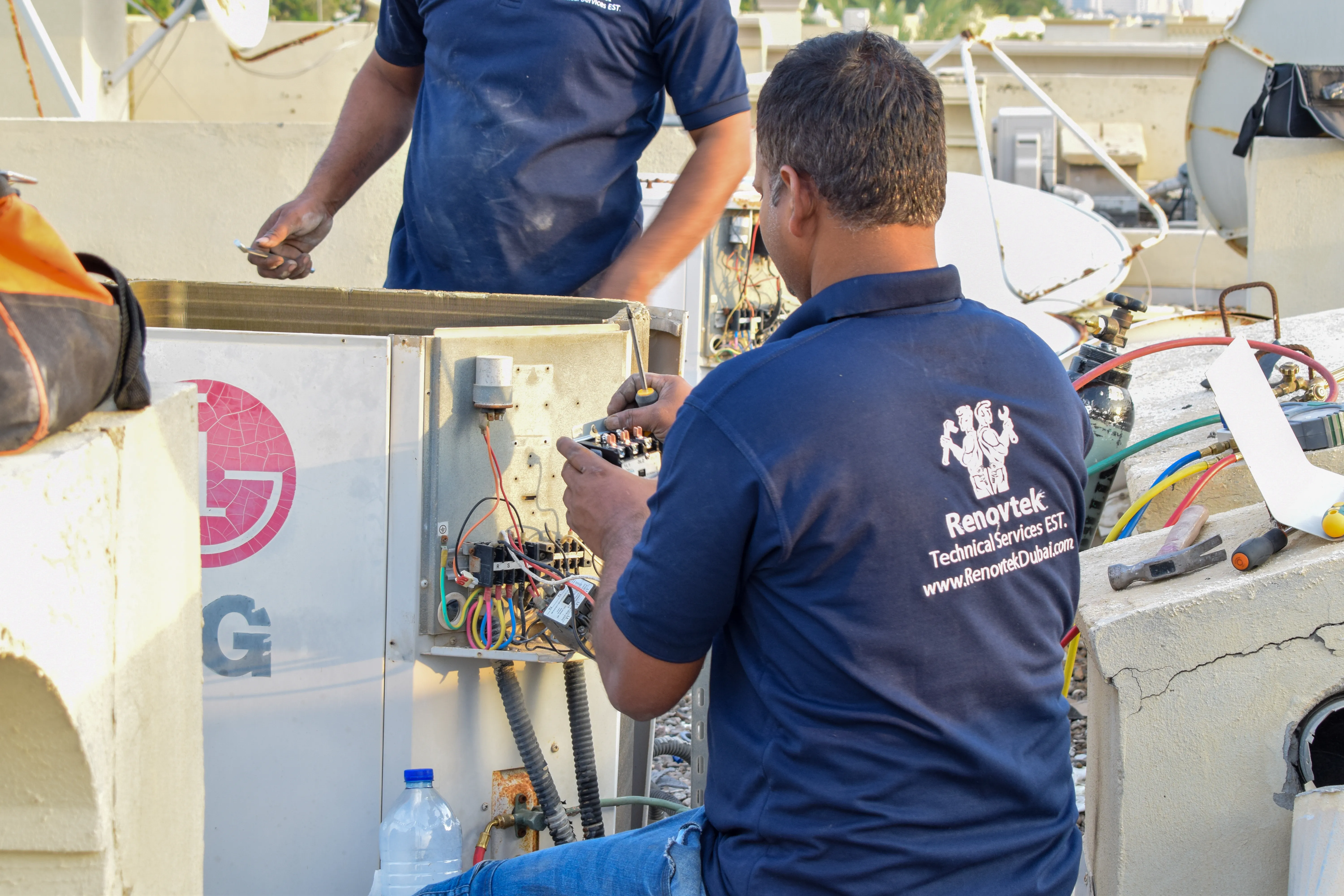checking the electrical wirings of outdoor unit AC "checking the electrical wirings of outdoor unit AC"